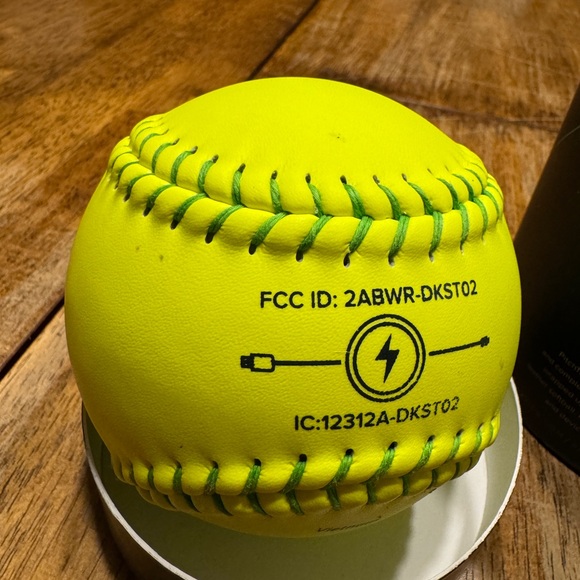 PitchTracker Softball. Brand New. - Picture 5 of 10